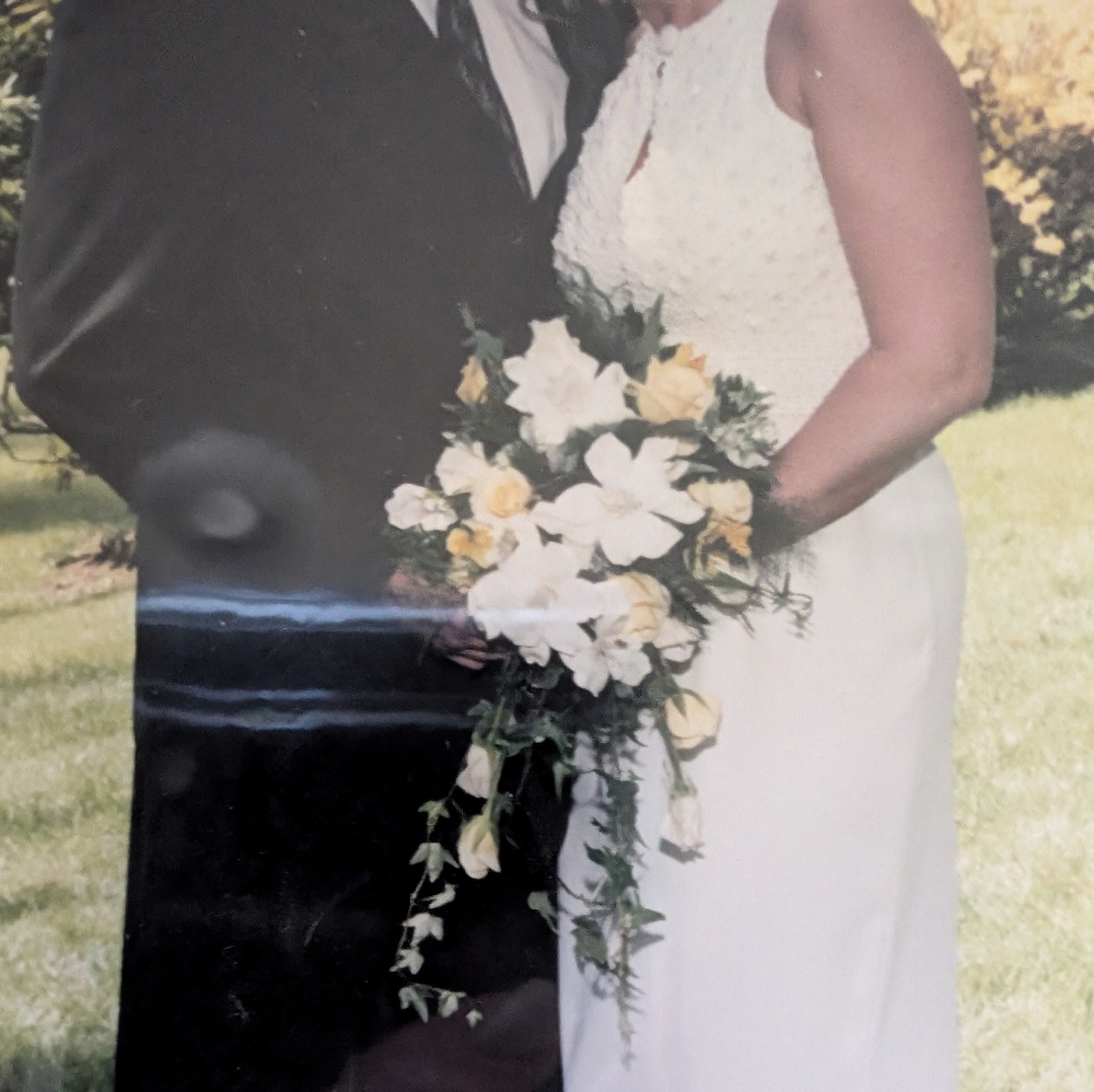 Pinky and me wedding dress - Picture 3 of 9